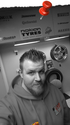 Joacim, jocke carlsson bil